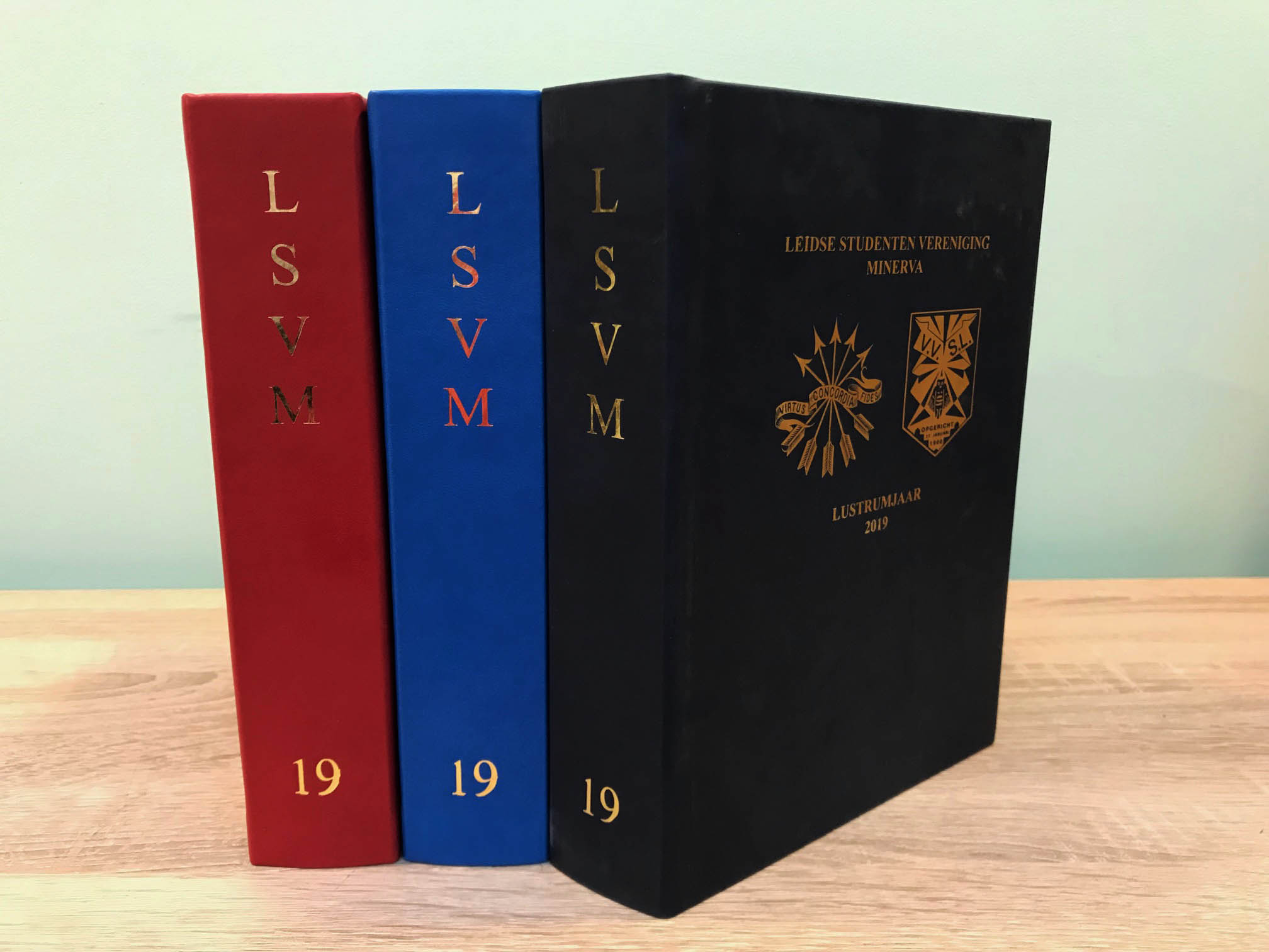 PerfectBook almanak LSV Minerva kunstleer foliedruk wet&view inkt centerfold